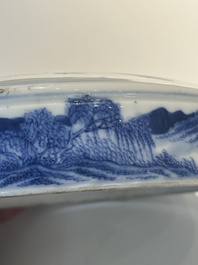 A rare Chinese blue and white cylindrical box and cover for the Thai or Vietnamese market, Jin Tang Fa Ji 錦堂發記 mark, Daoguang