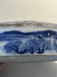 A rare Chinese blue and white cylindrical box and cover for the Thai or Vietnamese market, Jin Tang Fa Ji 錦堂發記 mark, Daoguang