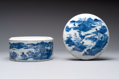 A rare Chinese blue and white cylindrical box and cover for the Thai or Vietnamese market, Jin Tang Fa Ji 錦堂發記 mark, Daoguang