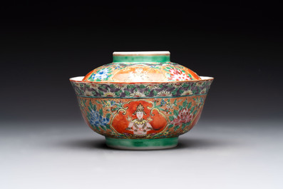 A rare Chinese polychrome orange-ground Bencharong 'Thepphanom' bowl and cover for the Thai market, 19th C.