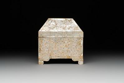 An Indo-Portuguese mother-of-pearl casket, Gujarat, 18th C.