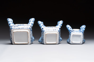 An impressive blue and white Dutch Delft seven-part tulip vase, 19th C.