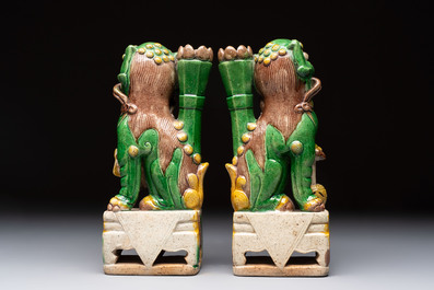 A pair of Chinese sancai-glazed Buddhist lions, 19th C.