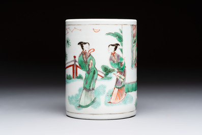 A Chinese famille verte 'Xi Xiang Ji' brush pot, Xue Gu Zhai 學古齋 mark, 19th C.