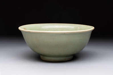 A Chinese Longquan celadon bowl with floral anhua design, Ming