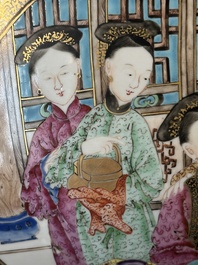 A rare and large Chinese Canton famille rose 'mandarin subject' bowl, Hua Xuan 花軒 and Qing Ju 清居 mark, Qianlong