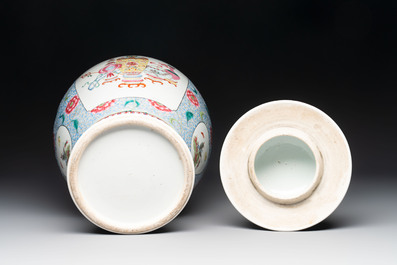 A Chinese famille rose 'rooster and antiquities' vase and cover, 19th C.