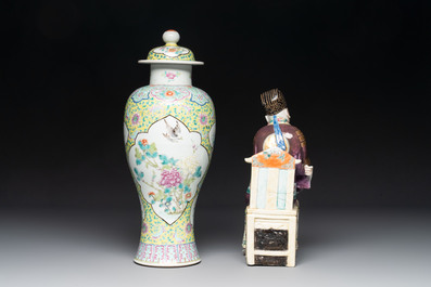A Chinese famille rose covered vase, teapot and a seated figure, and a famille noire pattipan or teapot stand, 18/19th C.