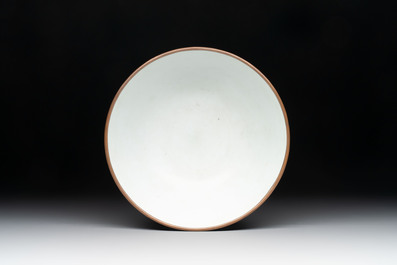 A Chinese blue and white 'Bleu de Hue' bowl with the Hai Van mountains for the Vietnamese market, Thanh Ngoan mark for Nguyen Phuc Chu, Kangxi