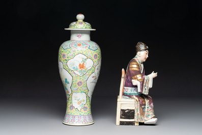 A Chinese famille rose covered vase, teapot and a seated figure, and a famille noire pattipan or teapot stand, 18/19th C.