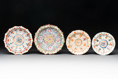 Six Chinese Thai market Bencharong-style wares and two Thai Sawankhalok wares, 15/19th C.