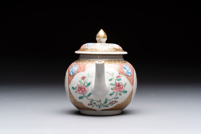 A Chinese famille rose monogrammed teapot with floral design, Yongzheng/Qianlong