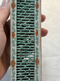 A Chinese iron-red and green-enamelled reticulated incense stick holder, 19th C.