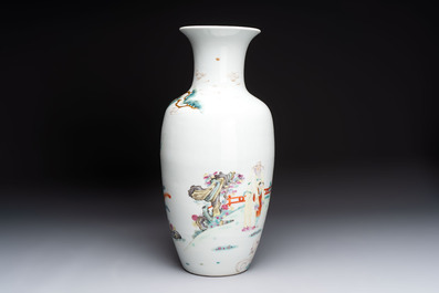 A Chinese famille rose vase with narrative design and a famille verte vase, Qianlong mark, 19th C.