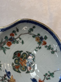 Three Chinese famille verte and Imari-style shell-form dishes, Kangxi