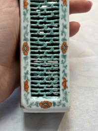 A Chinese iron-red and green-enamelled reticulated incense stick holder, 19th C.
