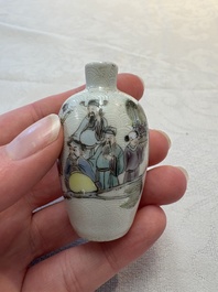 Four Chinese famille rose and verte snuff bottles, dragon and Qianlong marks, 19th C.
