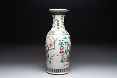 A Chinese famille rose vase and two Canton famille rose vases, 19/20th C.