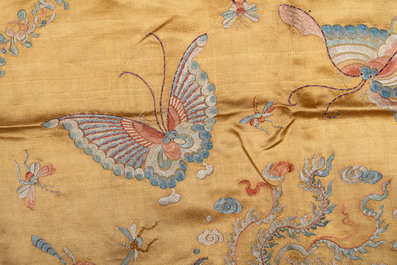A Chinese mandarin official's court hat, an embroidered silk 'phoenix' panel and a skirt, 19th C.