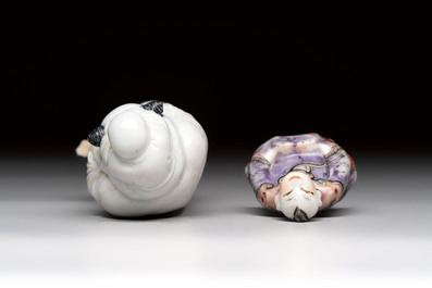 A Chinese Dehua blanc de Chine libation cup, a famille rose cup and two figures, 19th C.