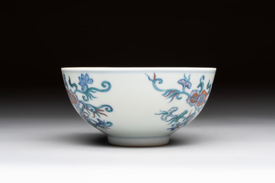 A Chinese doucai bowl with floral design, Wen Tang Ya Zhi 文棠雅制 mark, Daoguang