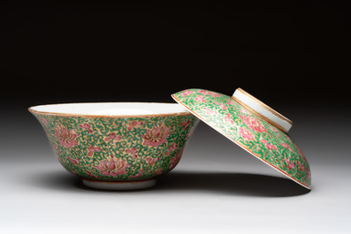 A large Chinese Canton famille rose 'lotus' Bencharong bowl and cover for the Thai market, 19th C.