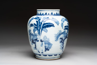 A Chinese blue and white 'Lian Sheng San Ji 連升三級' vase, Transitional period