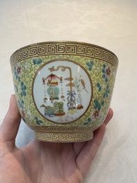 A Chinese famille rose 'antiquities' bowl, Tongzhi mark, 20th C.