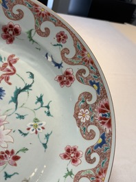 A Chinese famille rose dish with floral design, Qianlong