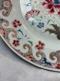A Chinese famille rose dish with floral design, Qianlong