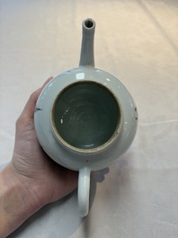 A Chinese grisaille 'Scheveningen, Workum and Voorschoote' teapot, Qianlong