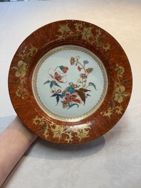 A Chinese famille rose 'faux-bois border' plate, Yongzheng/Qianlong