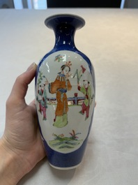 Five Chinese famille rose vases, Kangxi, Qianlong and Ju Ren Tang 居仁堂 mark, 19/20th C.