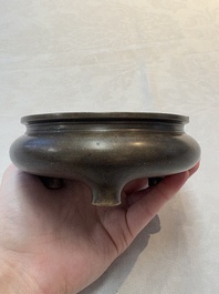 A Chinese bronze tripod censer, Yan Zhai 砚斋 mark, 18/19th C.