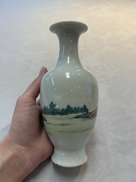 Five Chinese famille rose vases, Kangxi, Qianlong and Ju Ren Tang 居仁堂 mark, 19/20th C.
