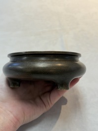 A Chinese bronze tripod censer, Yan Zhai 砚斋 mark, 18/19th C.