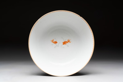 A Chinese famille rose 'The judgement of Paris' punch bowl, Qianlong