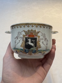 A Chinese famille rose armorial sugar pot with the arms of Van Beeftingh for the Dutch market, Qianlong