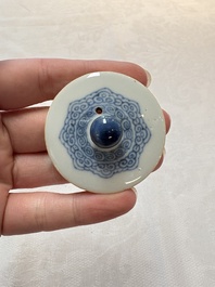 A Chinese blue and white teapot and cover with floral design, Kangxi
