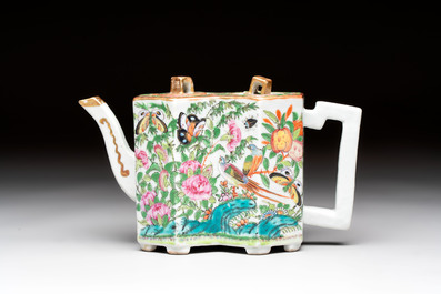 Four Chinese Canton famille rose plates and a covered double-teapot, 19th C.