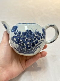 A Chinese blue and white teapot and cover with floral design, Kangxi