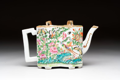 Four Chinese Canton famille rose plates and a covered double-teapot, 19th C.