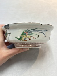 A Japanese ko-Imari 'phoenix' bowl and cover, Genroku Hachi Kinoto-i 元禄八乙亥 and Fu 福 mark, dated 1695