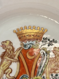 A rare Chinese lobed and inscribed armorial plate, Yang Bingguan 楊丙觀 mark, Qianlong, dated 1771
