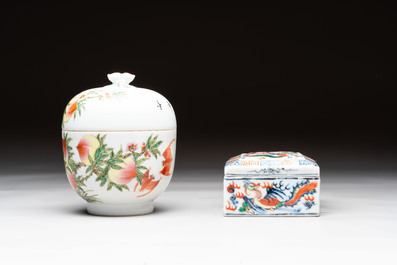 A Chinese wucai covered box, a blue and white ewer, a famille rose covered box and a plate, Wanli, Kangxi and Guangxu mark, 19/20th C.