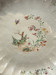 A Chinese famille rose pseudo-armorial tripod dish with the arms of Boschat for the French Market, Qianlong