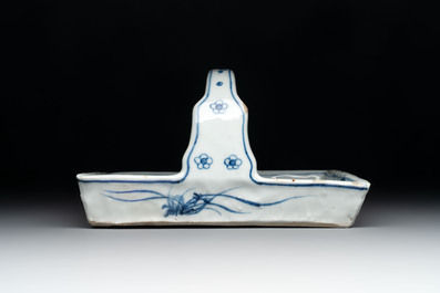 A Chinese blue and white ko-sometsuke basket, possibly Tianqi