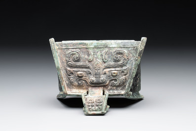 A Chinese archaic bronze inscribed wine vessel with buffalo design, 'fangyi 方彝', Western Zhou