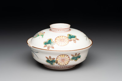 A Japanese ko-Imari 'phoenix' bowl and cover, Genroku Hachi Kinoto-i 元禄八乙亥 and Fu 福 mark, dated 1695