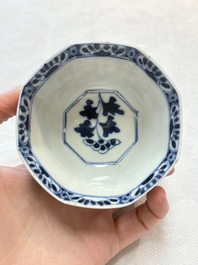 Six Chinese blue and white cups and seven saucers, 18/19th C.